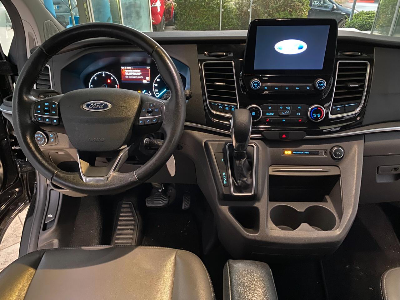 FORD TOURNEO CUSTOM 320 2.0 EcoBlue 130CV Aut. PC