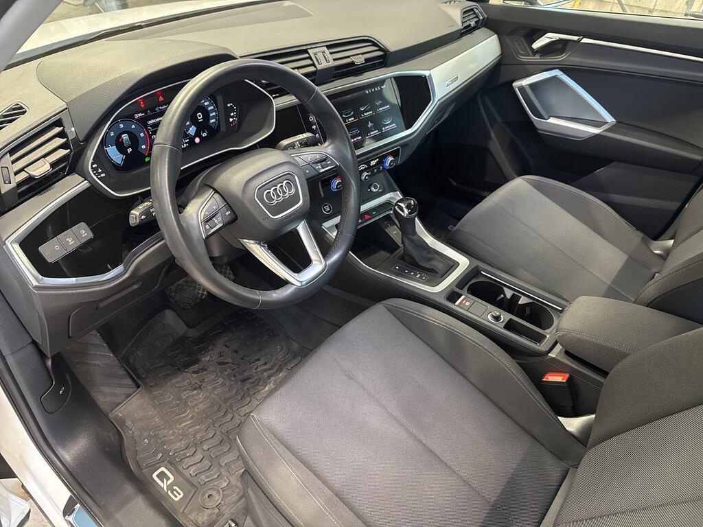 Audi Q3 35 2.0 TDI Business Plus S tronic