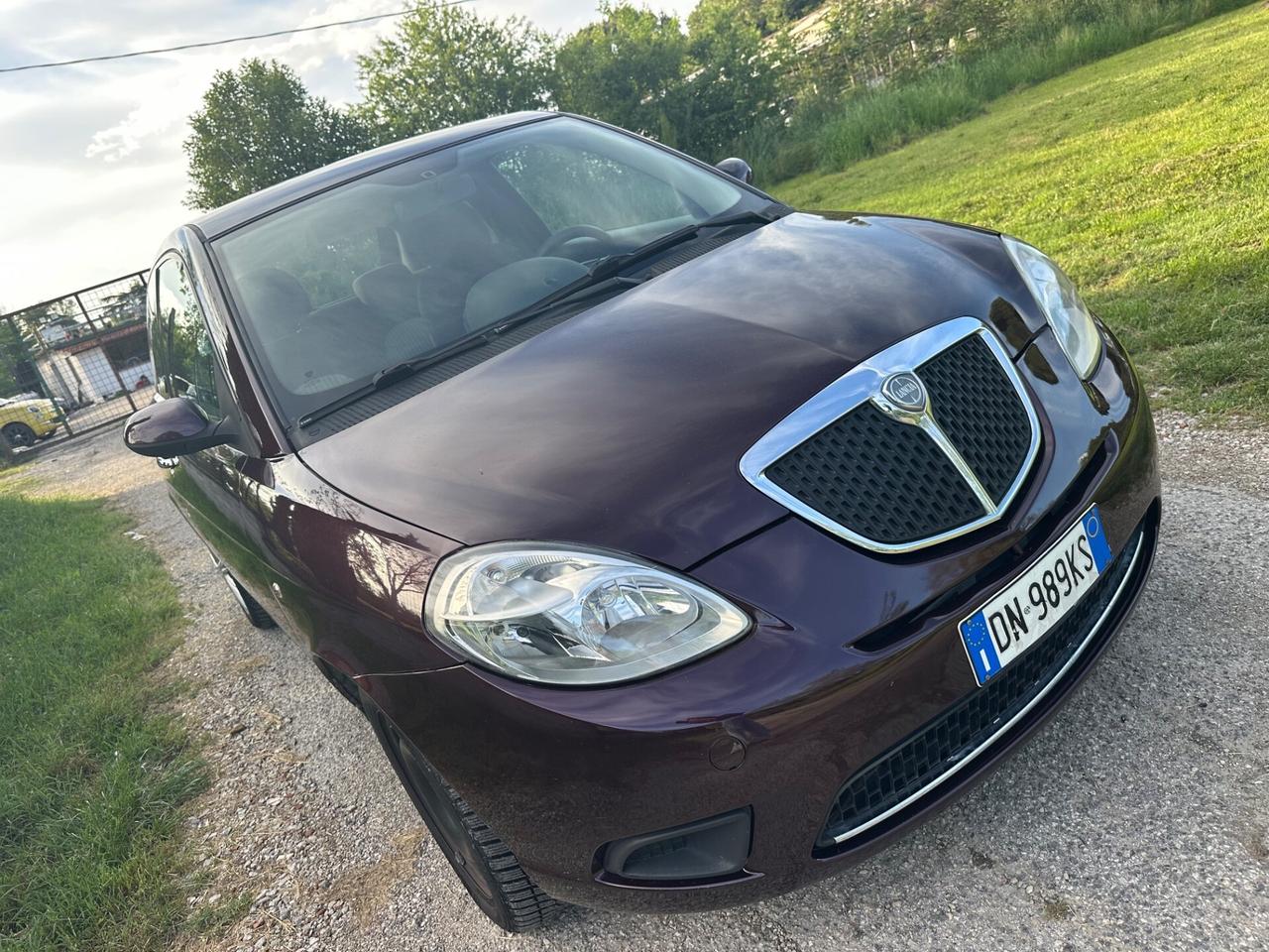 Lancia Ypsilon 1.2