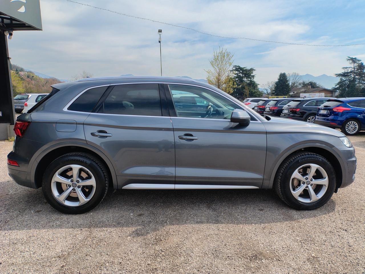 Audi Q5 2.0 TDI quattro S tronic S line plus