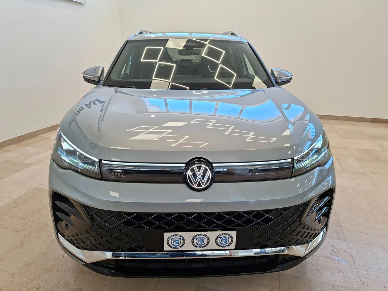 Volkswagen Tiguan 2.0 TDI 150 CV DSG R-Line Plus NUOVA