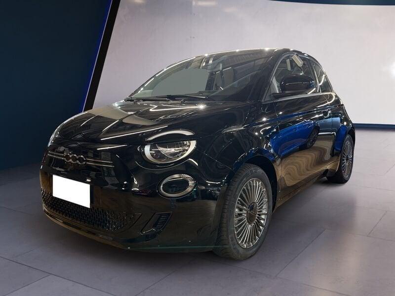 FIAT 500e 500 elettrica La Nuova 500 Serie1 La Nuova 500 - Icon Berlina