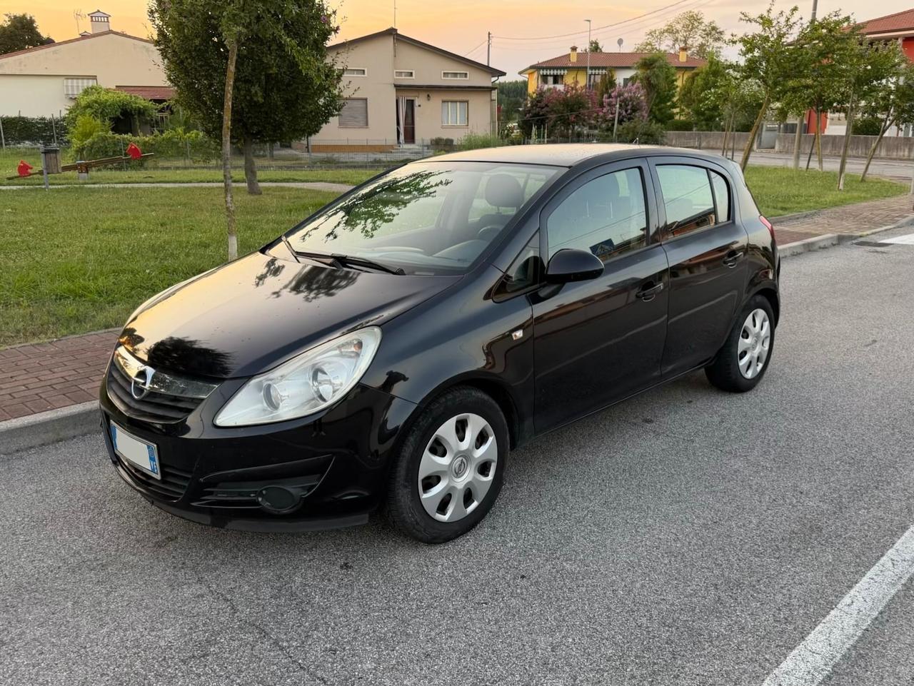 Opel Corsa 1.2 80CV 5 porte GPL-TECH Enjoy