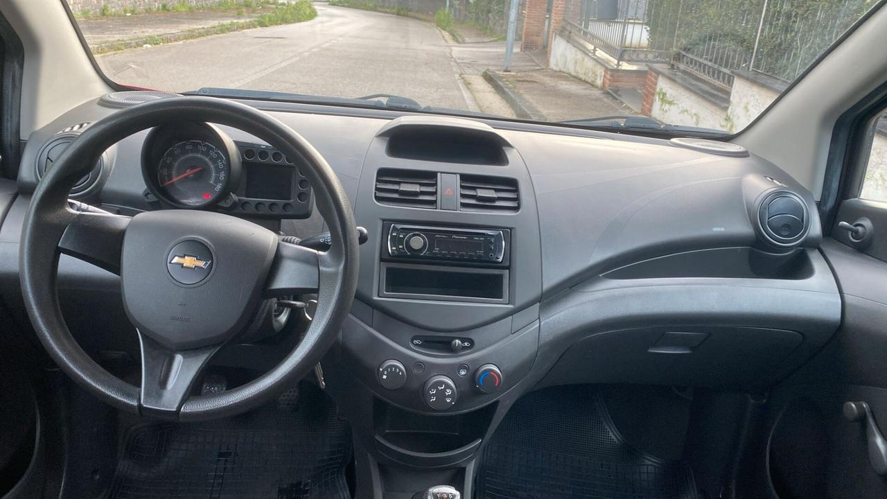 Chevrolet Spark 1.0 GPL Eco Logic Pink Lady Special Edition