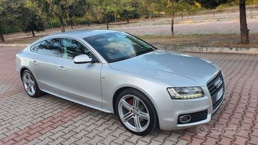 AUDIA A 5 SP.B. 2.0 TDI 170CV - 6 MARCE - S-LINE INT EST XENON - CERCHIO 19 - CRUISE - CAMERA FULL LED