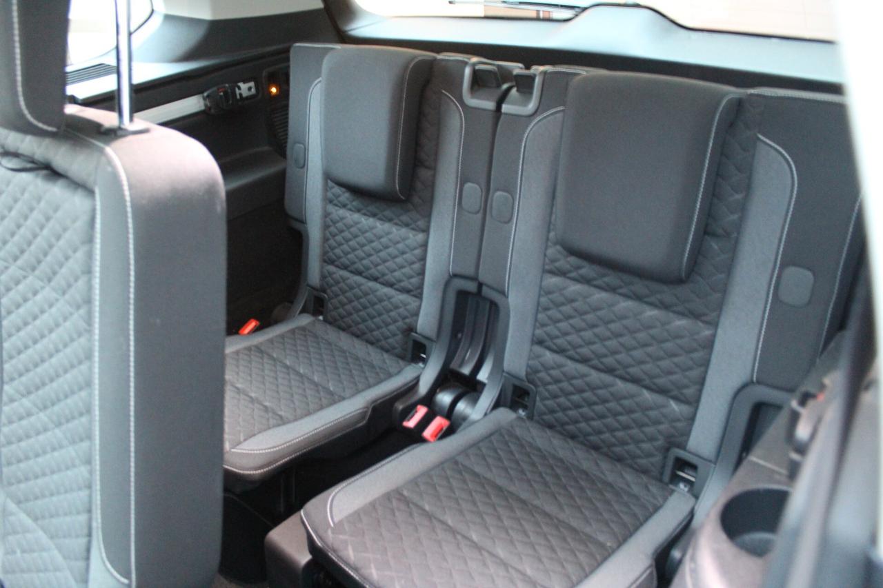 VW Touran 1.6 TDI 115 CV SCR DSG Highline 7 posti