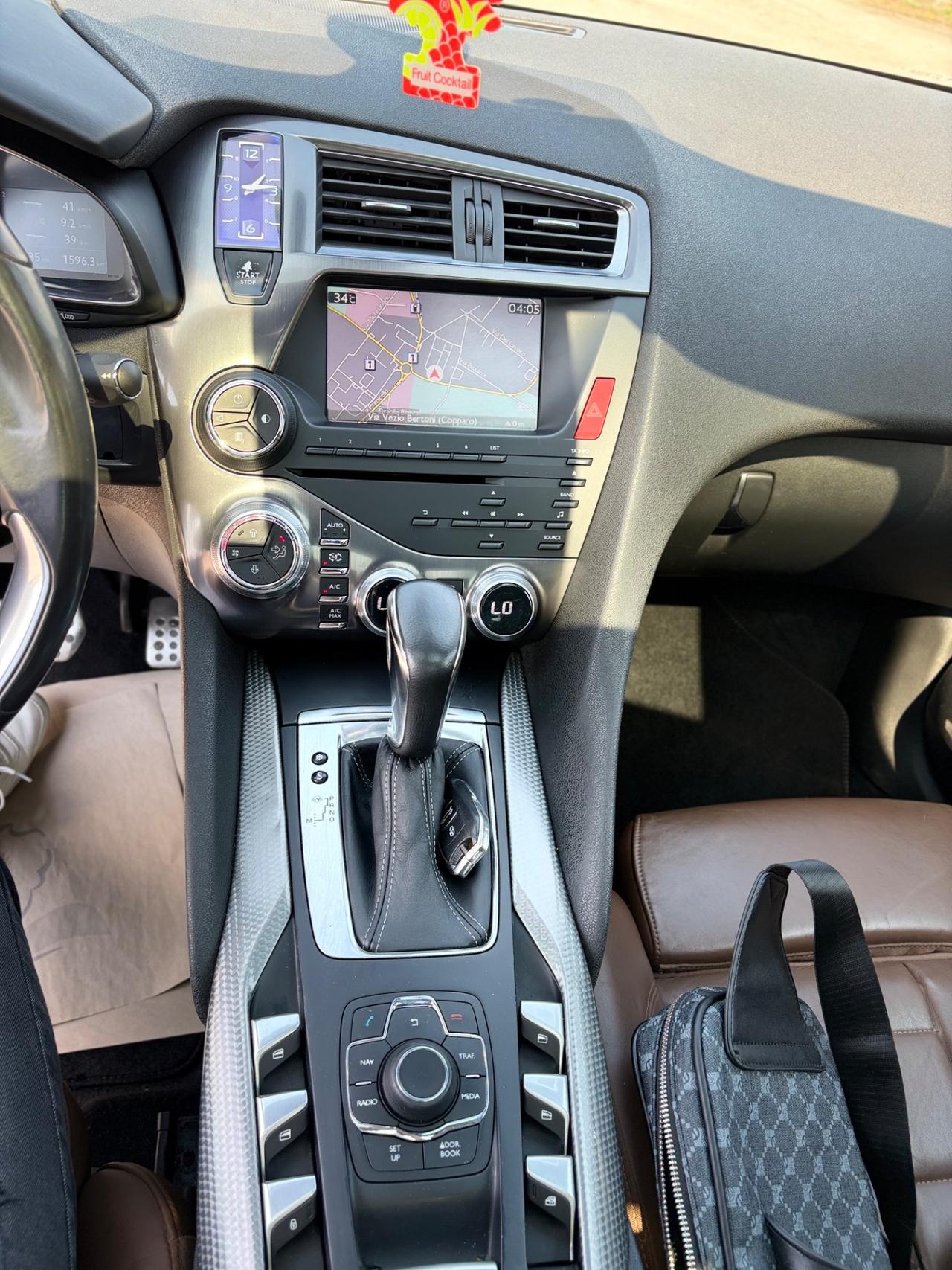 DS DS5 5 2.0 Diesel 2012 automatico full option