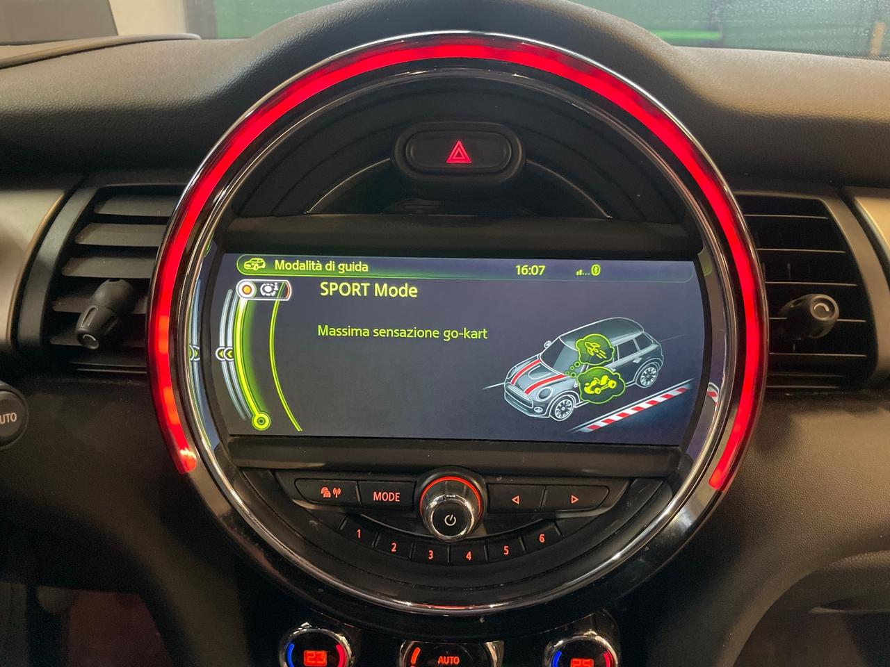 Mini 2.0 Cooper S 5 porte 1 PROPRIETARIO - TAGLIANDI CASA MADRE