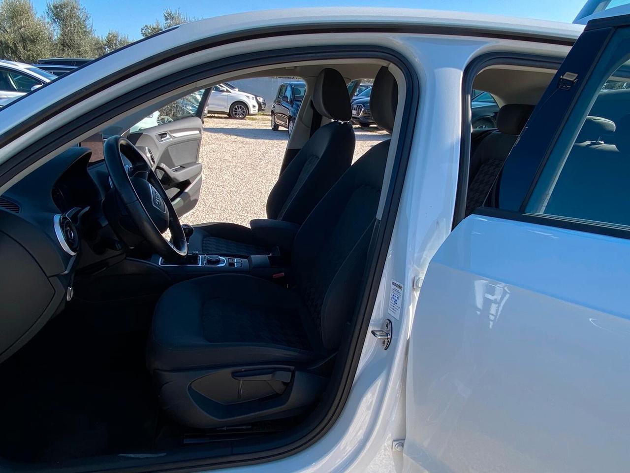 Audi A3 SPB 1.6 TDI clean diesel Business