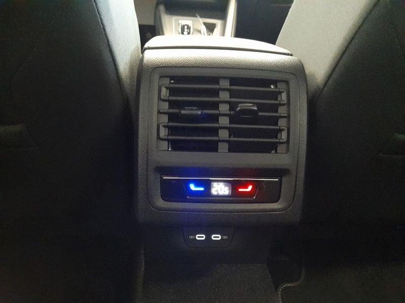Volkswagen Golf Golf 1.5 tsi ehybrid Edition Plus 204cv dsg