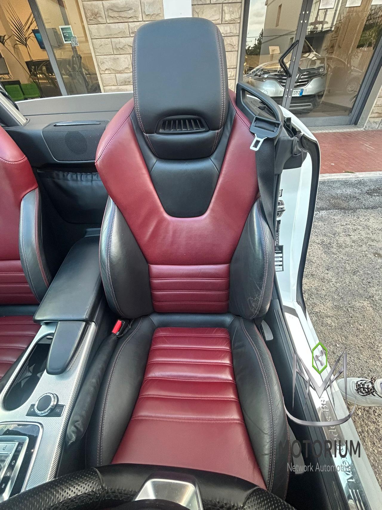 Mercedes-Benz SLC 250 D PREMIUM AMG