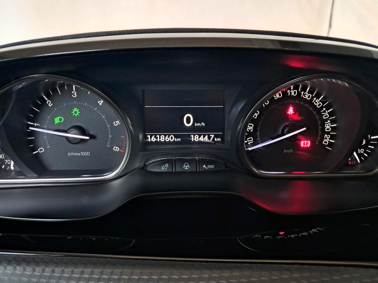 Peugeot 2008 BlueHDi 120 S&S Crossway