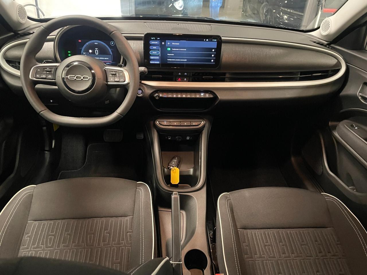 Fiat 600 Hybrid 100 CV DCT MHEV COMFORT PACK PROMO