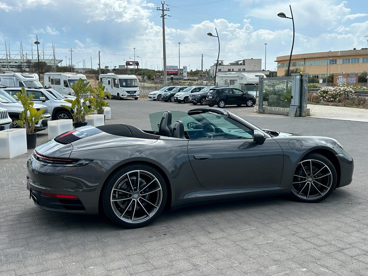 Porsche 911 Carrera Cabriolet