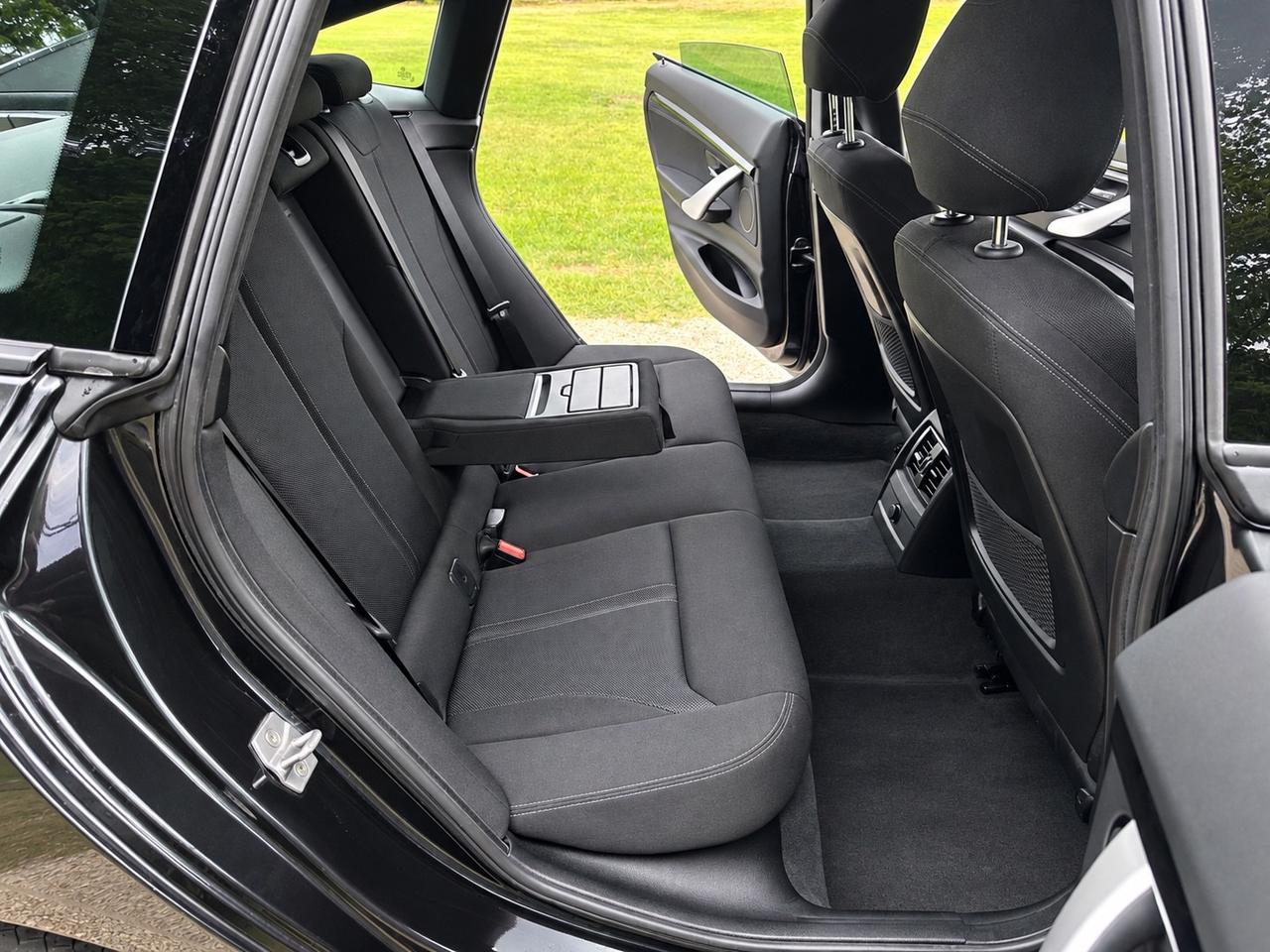 Bmw 318d Sport GT gran turismo 2018