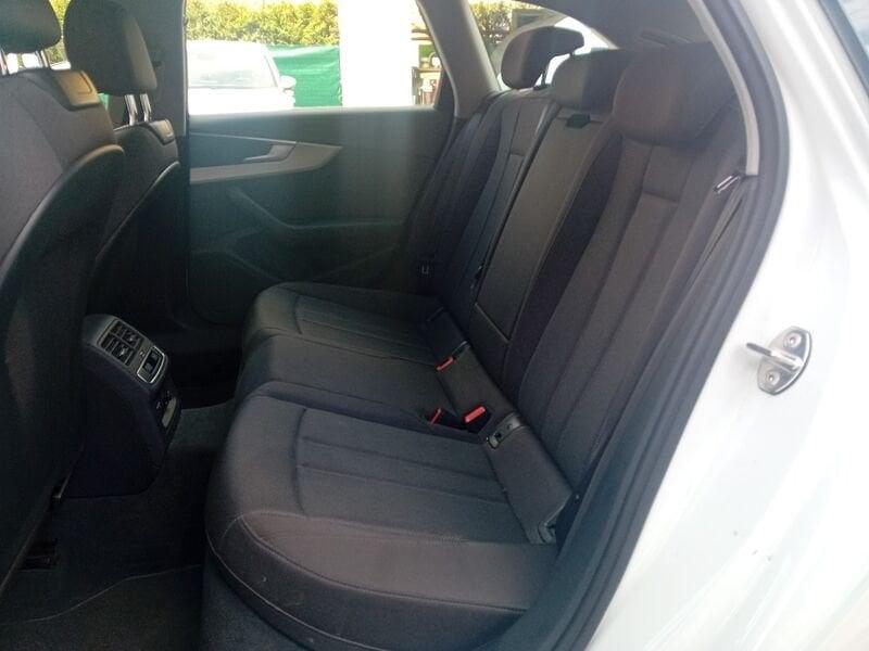 Audi A4 2.0 35 TDI Business Advanced S Tronic