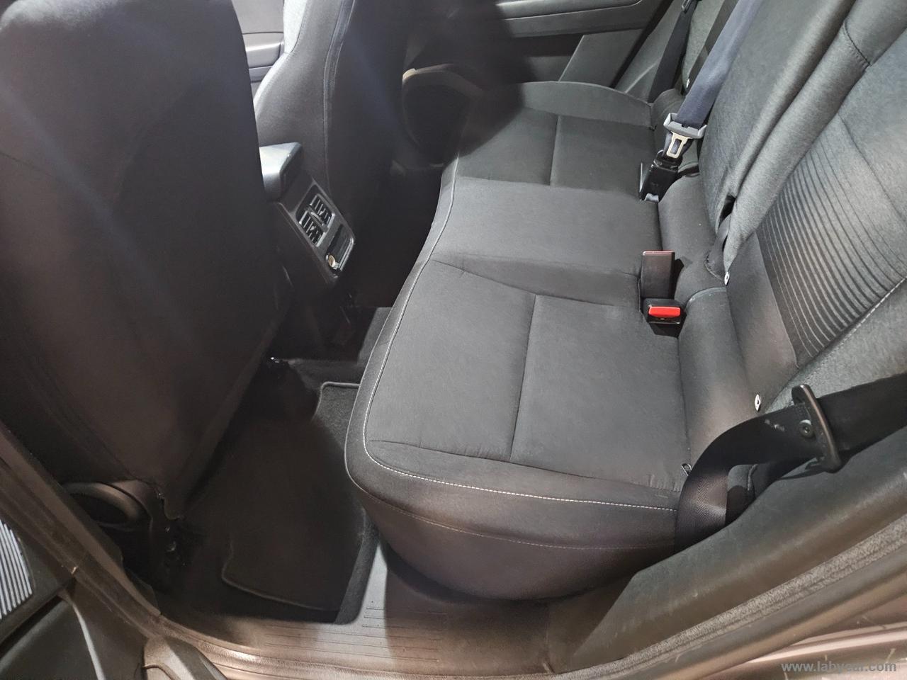 RENAULT Captur Blue dCi 8V 115 CV EDC Business