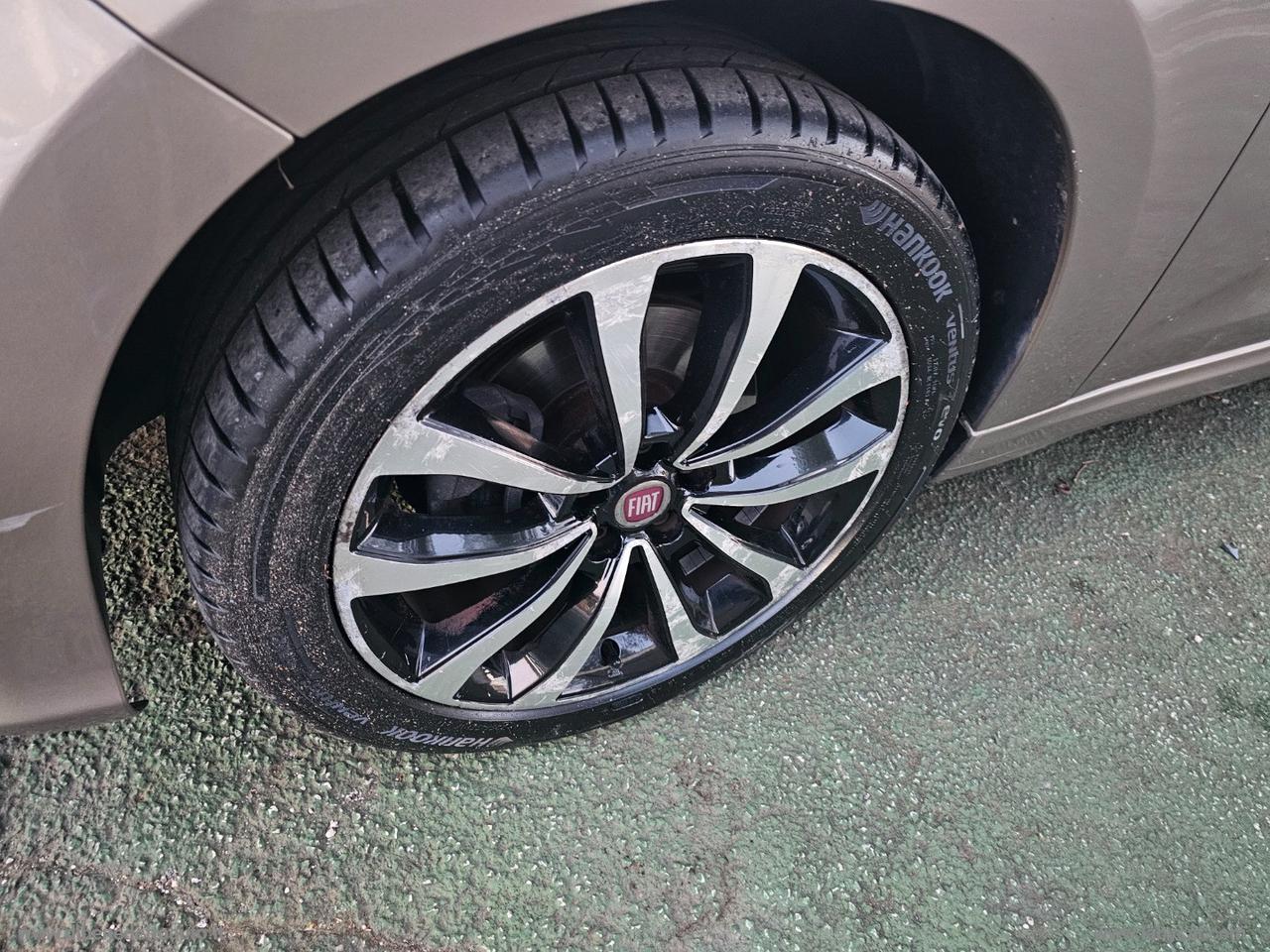 FIAT Tipo 1.3 Mjt S&S SW Lounge N1 AUTOCARRO