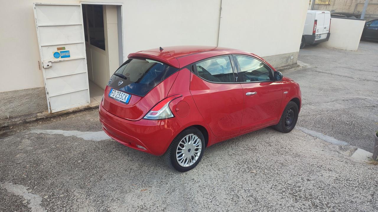 LANCIA Y 1.2 Benzina leggere la descrizione