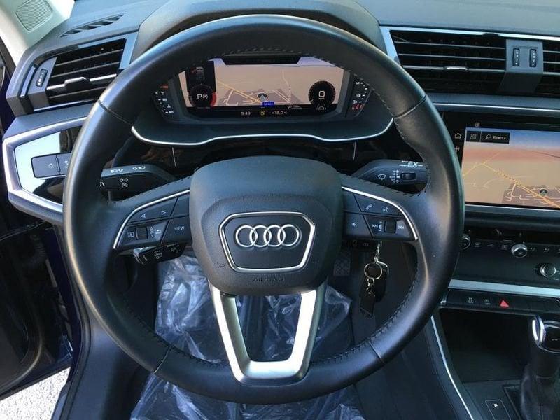 Audi Q3 35 TDI S-Tronic Business NAVI + PORTELLO ELETTRICO