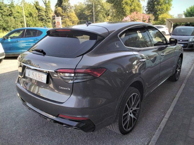 MASERATI Levante V6 AWD Gransport