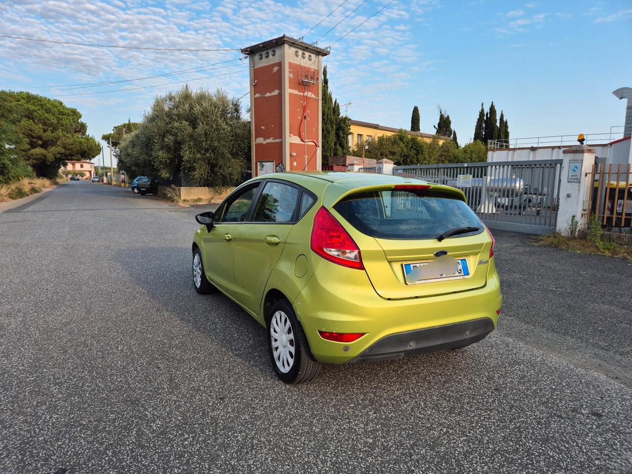 Ford Fiesta Fiesta+ 1.4 5 porte Bz.- GPL