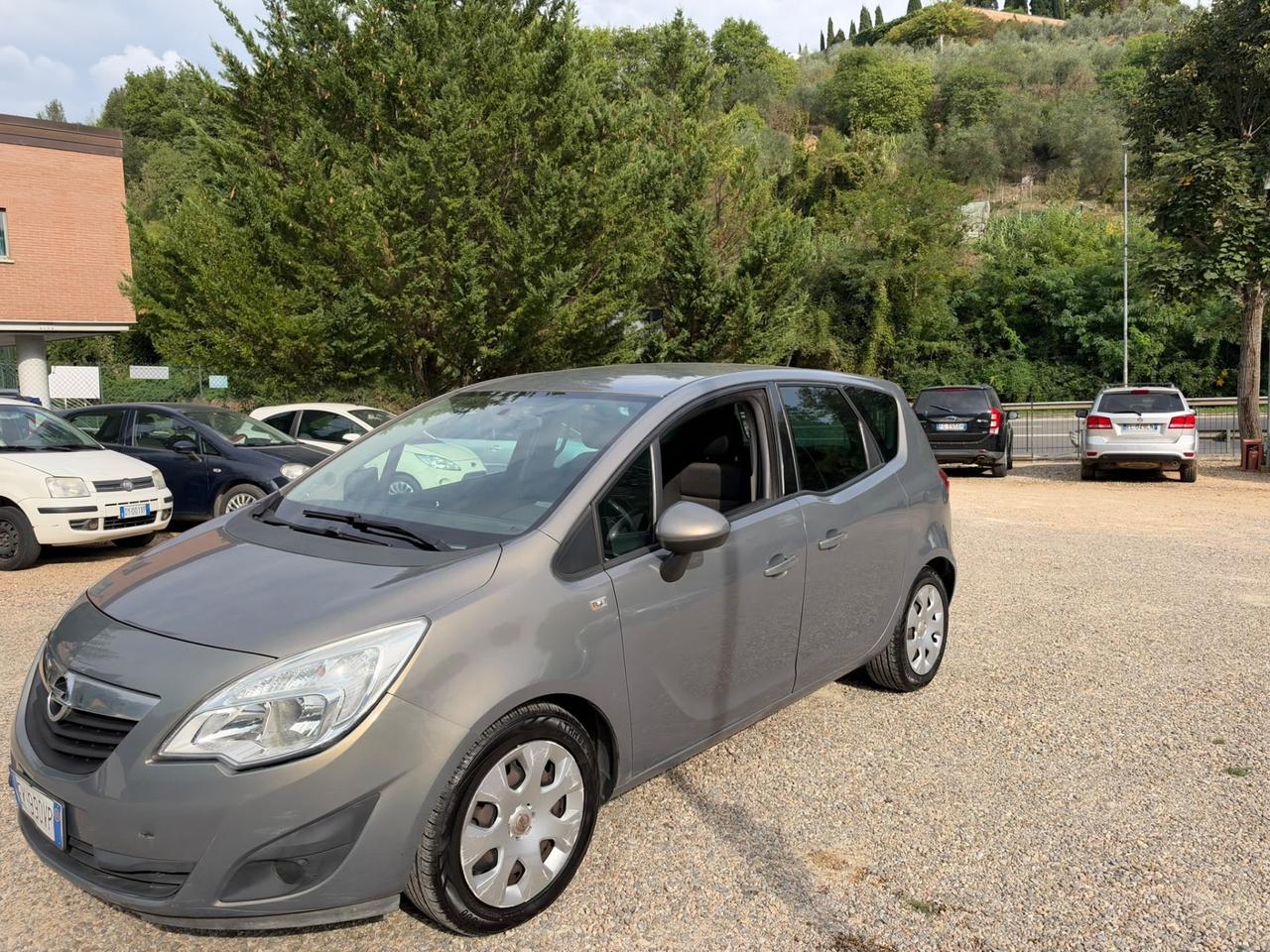 Opel Meriva 1.3 CDTI 95CV ecoFLEX Cosmo