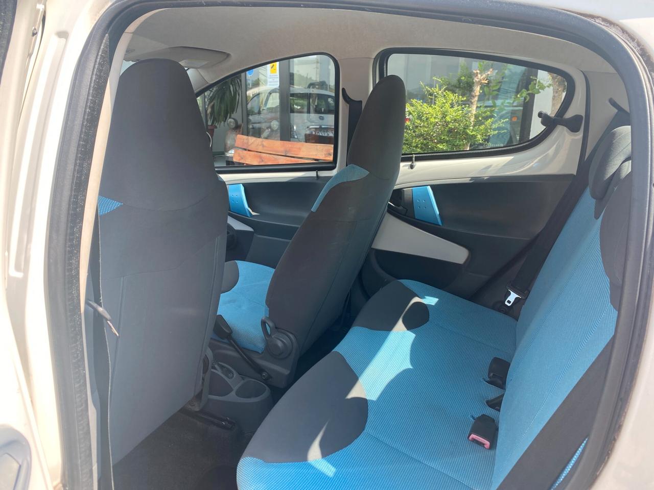 Peugeot 107 1.0 68CV 5p. Urban Move