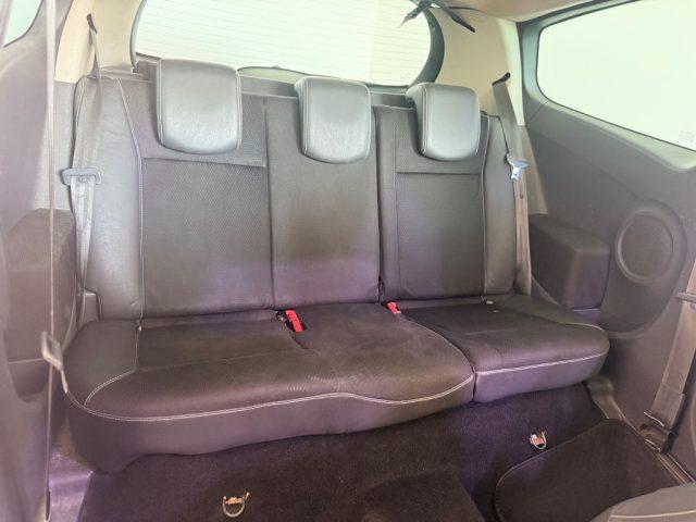 RENAULT Clio 1.2 16V 3 porte Le Iene