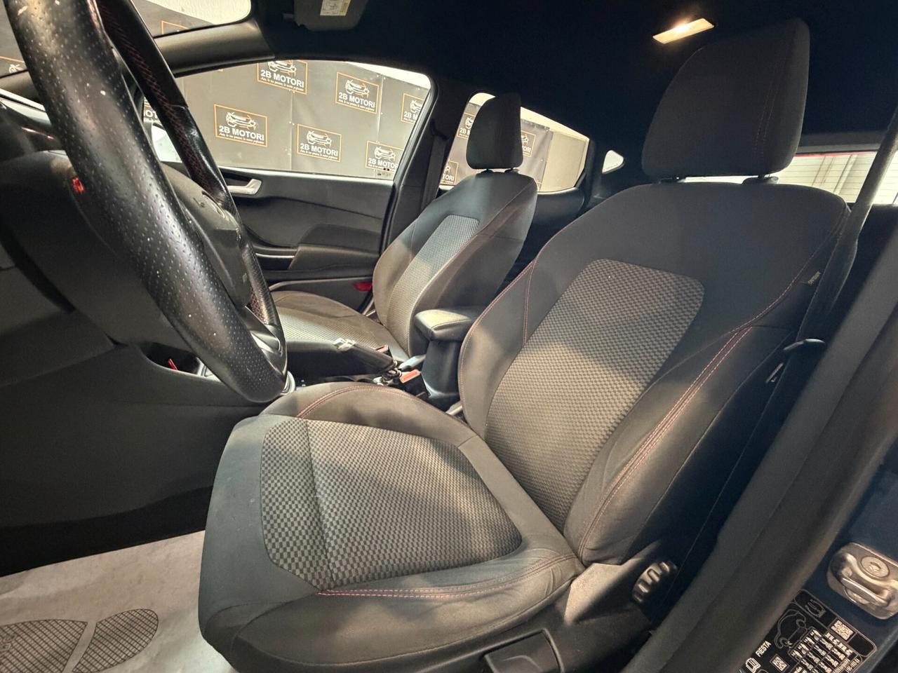 Ford Fiesta 1.0 Ecoboost Hybrid 125 CV 5 porte ST-Line