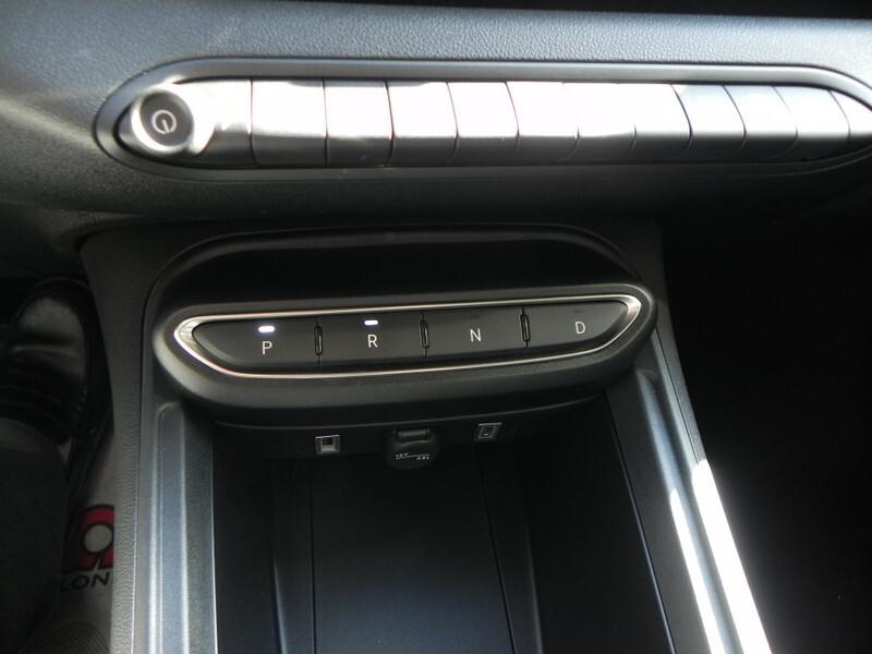 Jeep Avenger 1.2 Turbo 110 CV MHEV DCT BLACK EDITION