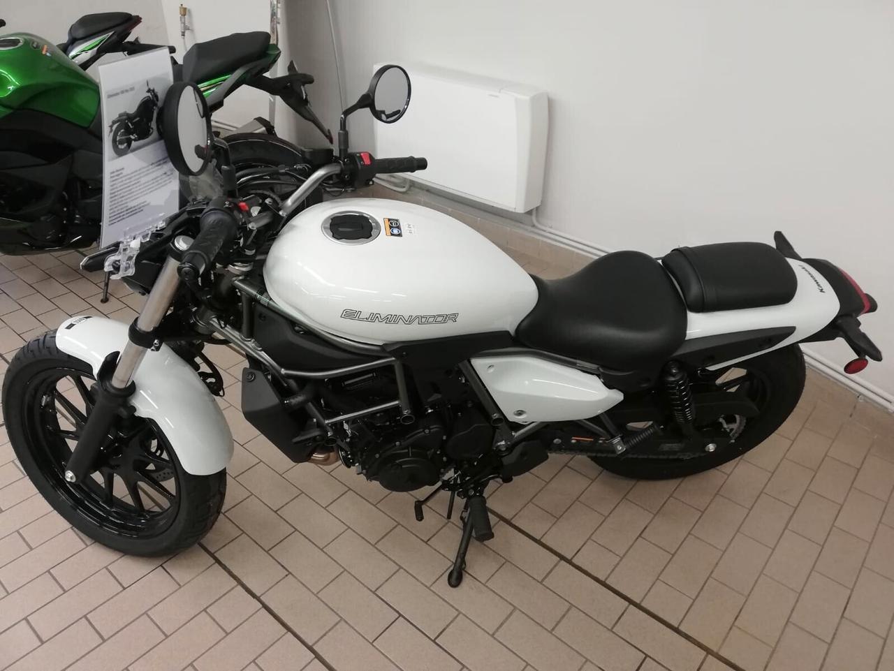 Kawasaki Eliminator 500