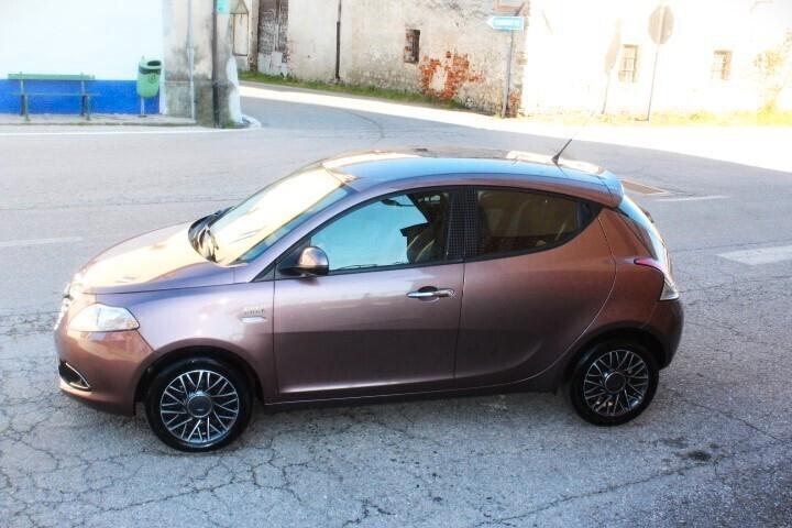 Lancia Ypsilon 1.3 MJT 16V 95 CV 5 porte S&S Elle STUPENDA INTERNO ALCANTARA CLIMA AUTOMATICO