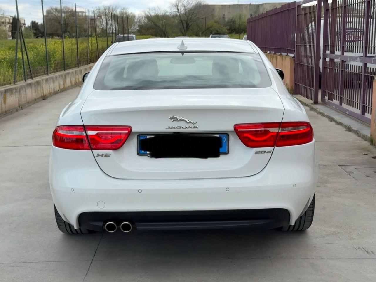 Jaguar XE 2.0 D Turbo 180CV aut. Portfolio