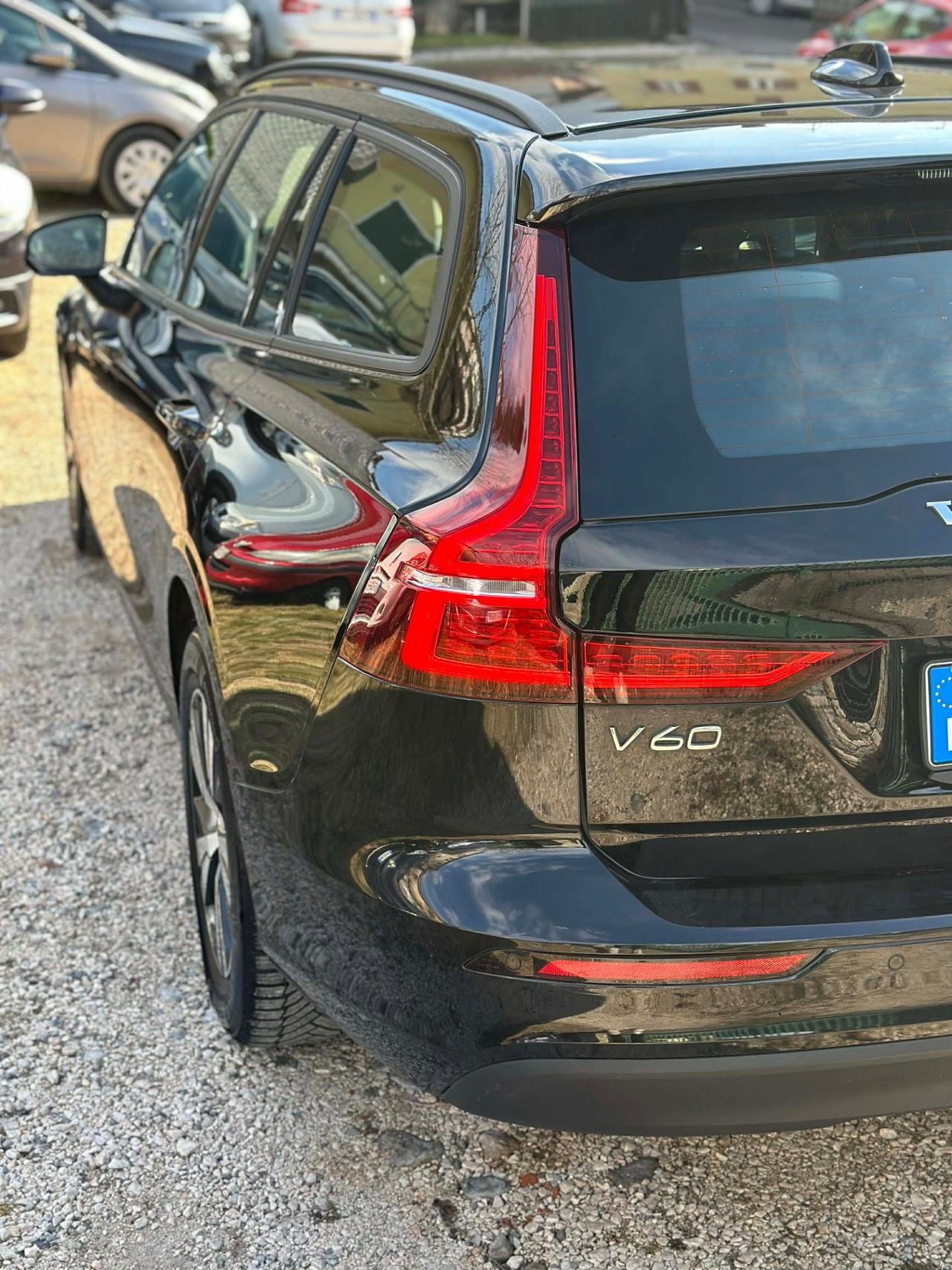 Volvo V60 D3 KMCERT GARANZ UNICOPR FULLLED