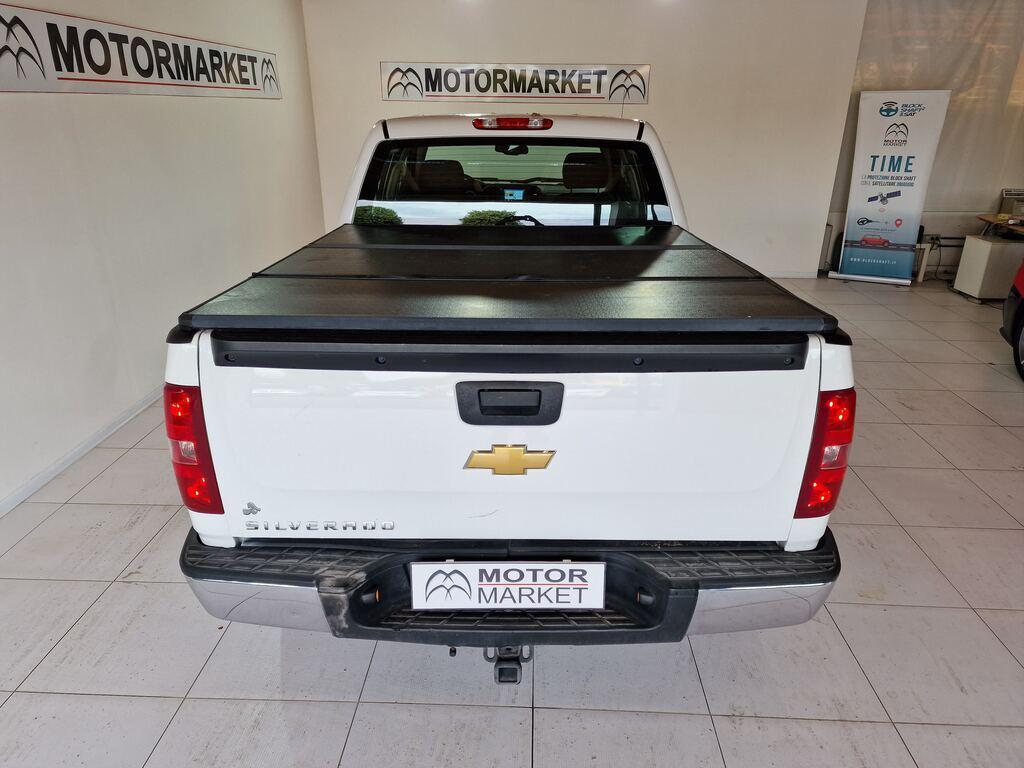 Chevrolet Silverado Crew Cab 4.8 V8 bifuel LT Trail Boss Plus 264cv auto