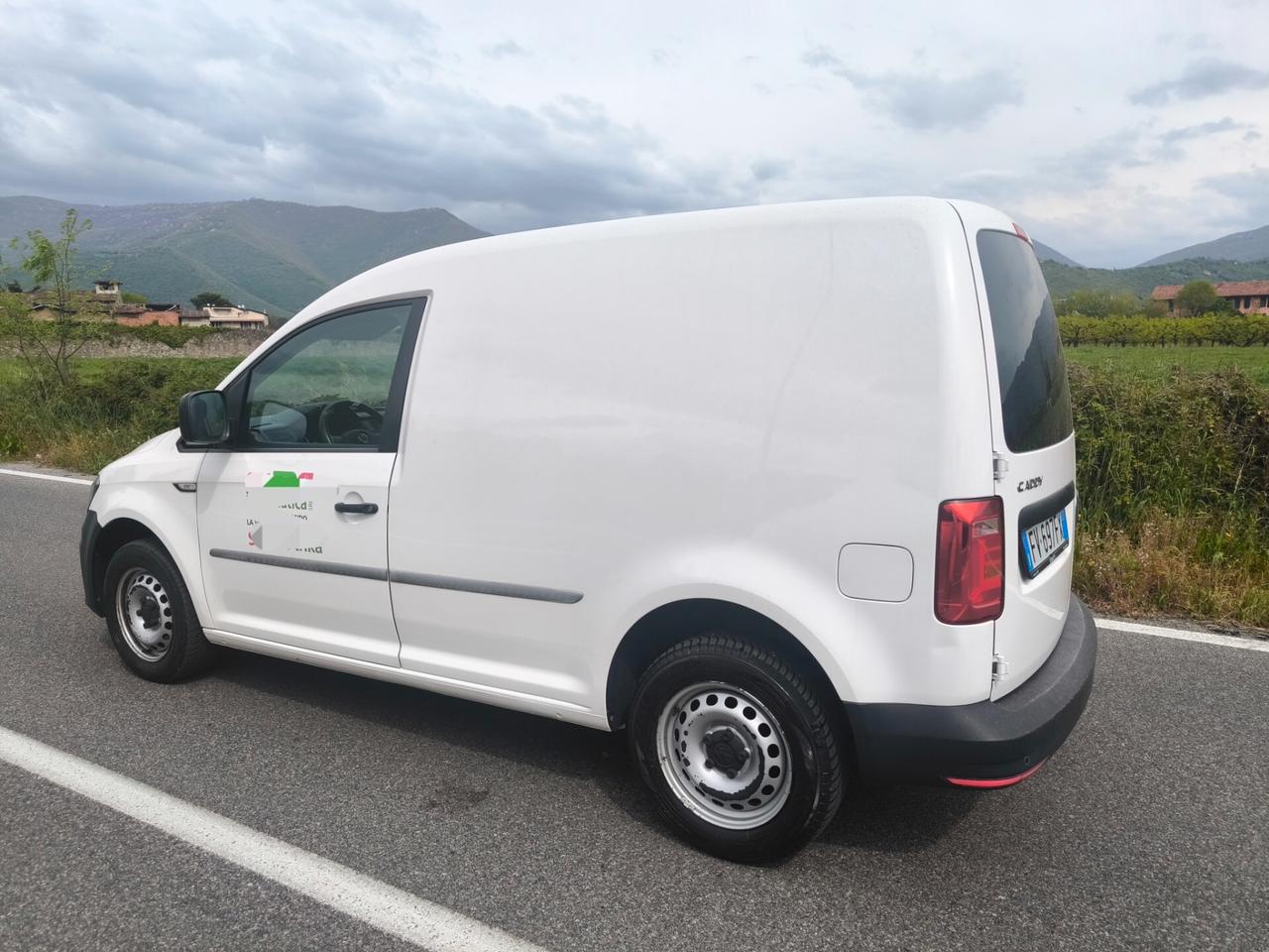 VOLKSWAGEN CADDY 2,0 TDI-2019- EURO6B-KM 100000