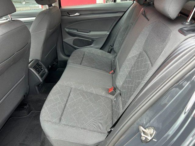 VOLKSWAGEN Golf 1.5 TGI DSG Life