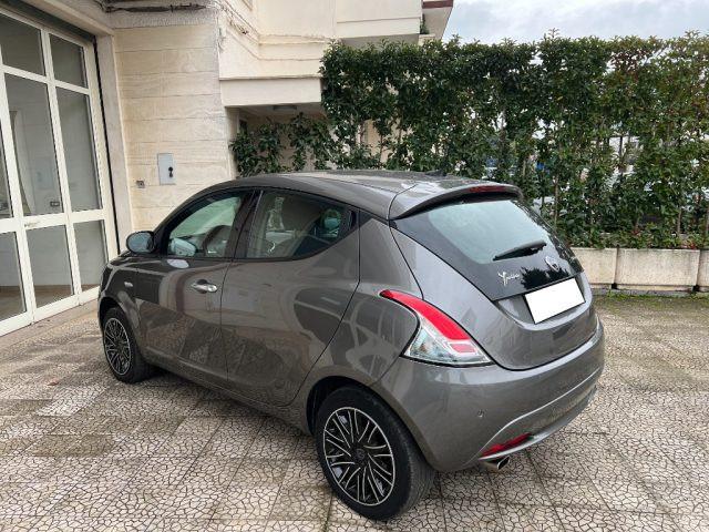 LANCIA Ypsilon 1.0 5 porte S&S Hybrid Gold