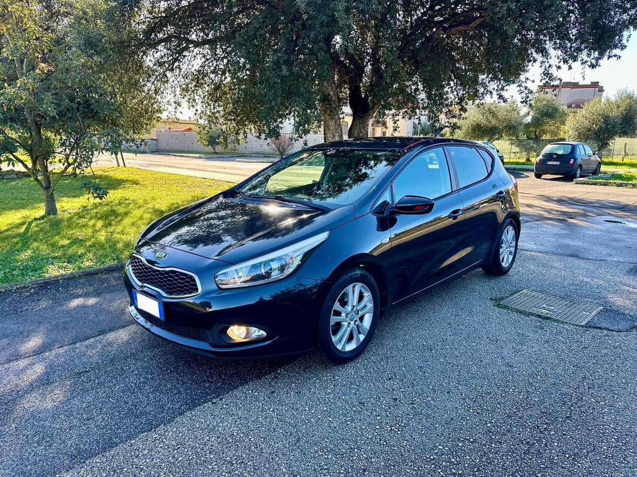 Kia Ceed cee'd 1.4 GPL 5 porte Active 75.000