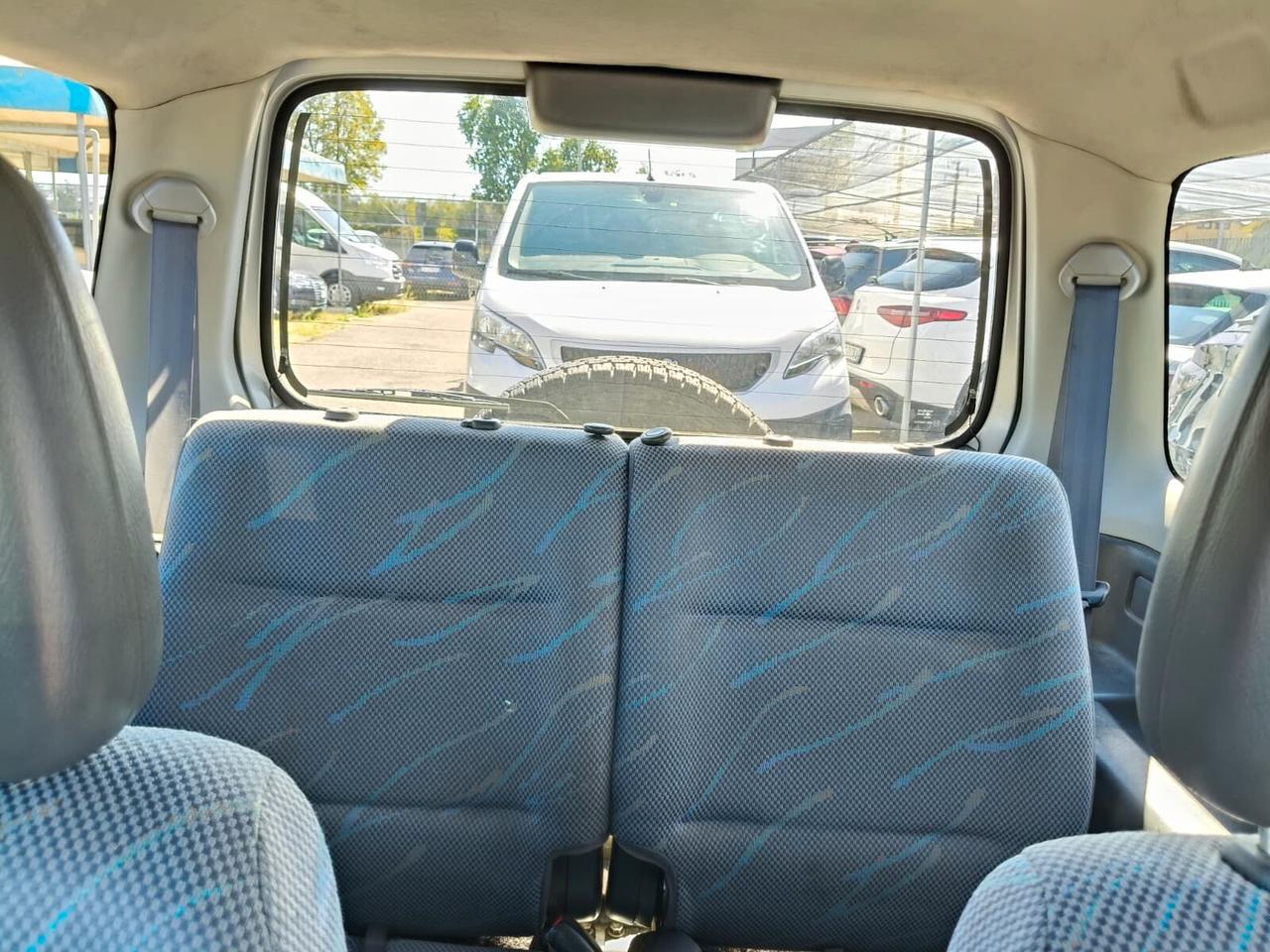 Suzuki Jimny 1.3i 16V cat 4WD JLX