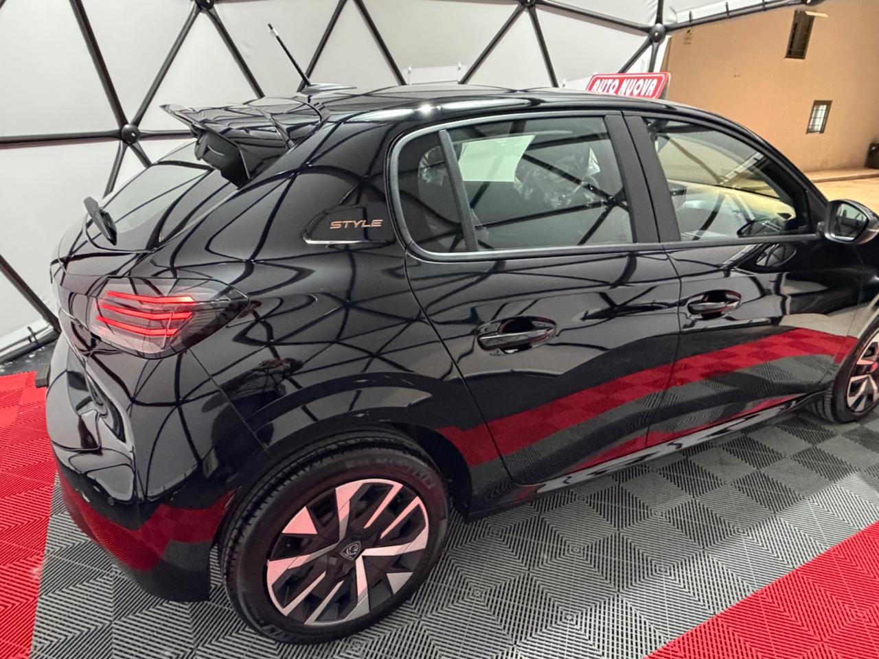 Peugeot 208 Hybrid 110 e-DCS6 Style