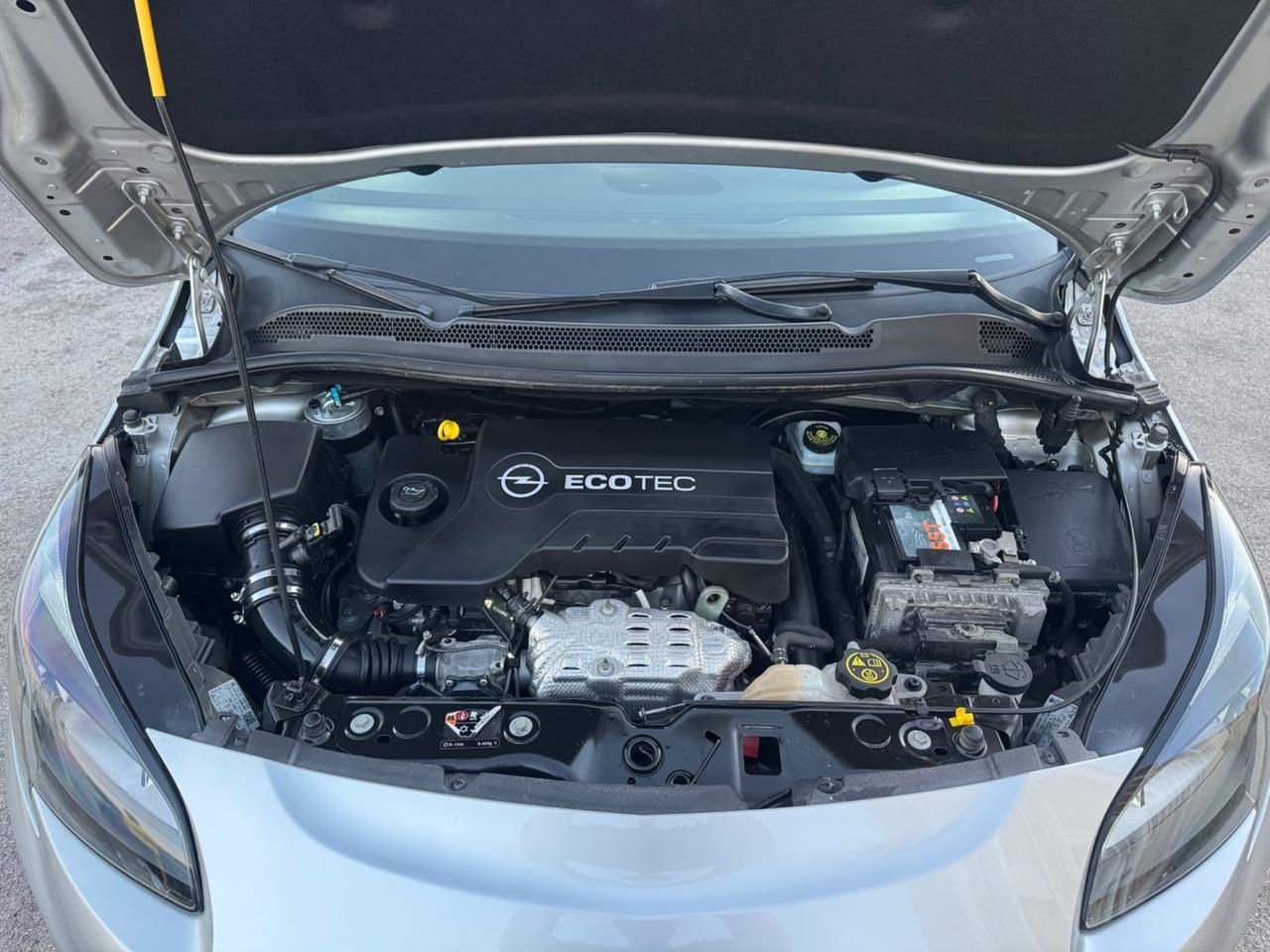 Opel Corsa 1.3 CDTI 95cv COSMO