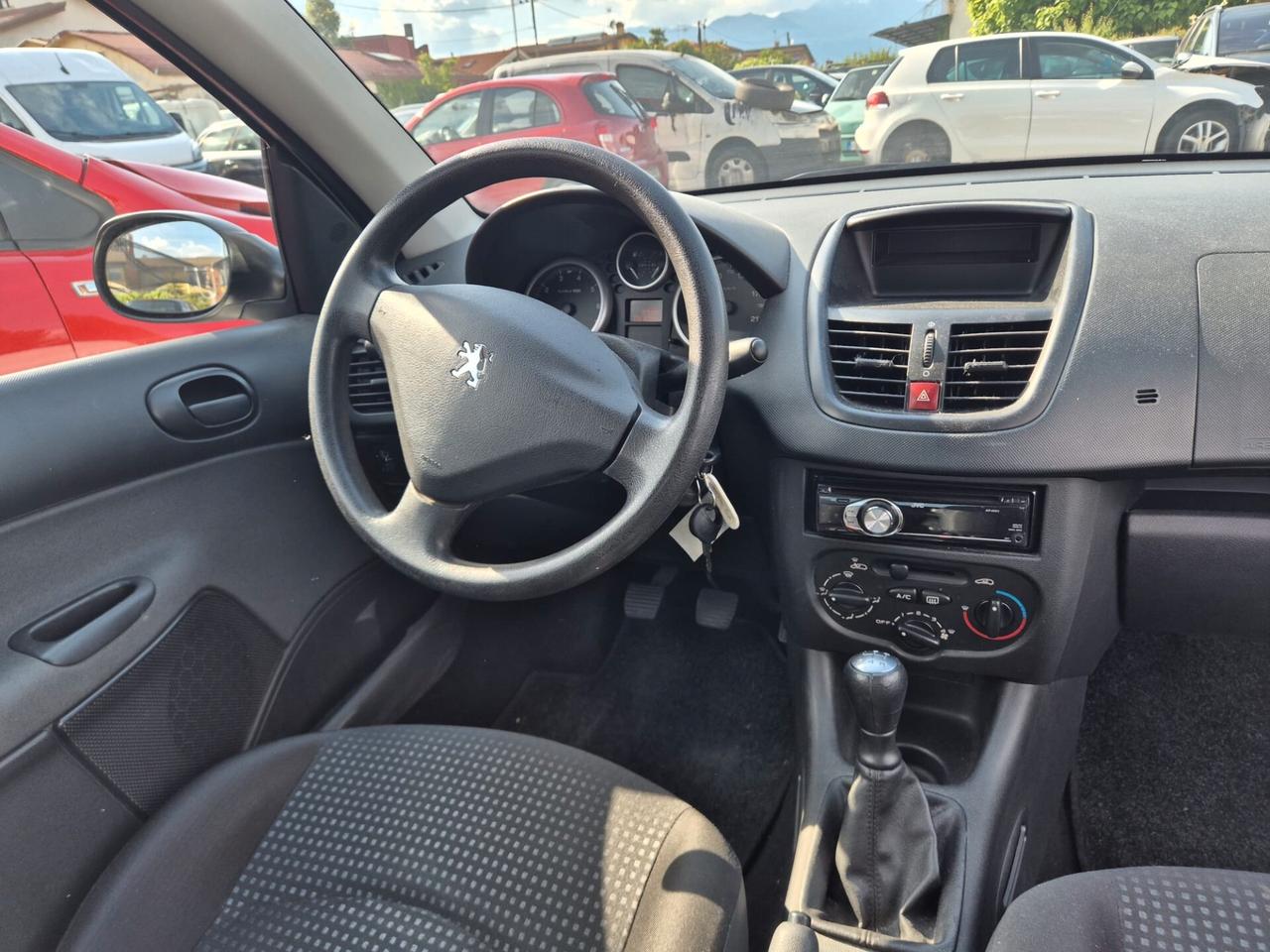 Peugeot 206 Plus 1.1 60CV 5p. ONE Line