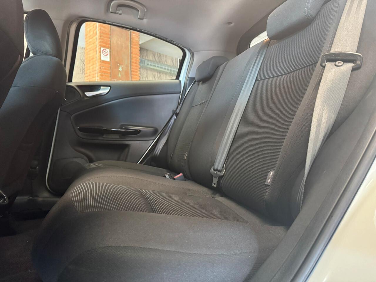 Alfa Romeo Giulietta 1.6 JTDm-2 105 CV Business