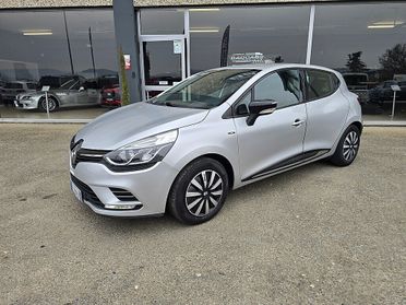 Renault Clio dCi 90 CV 5 Moschino Intens