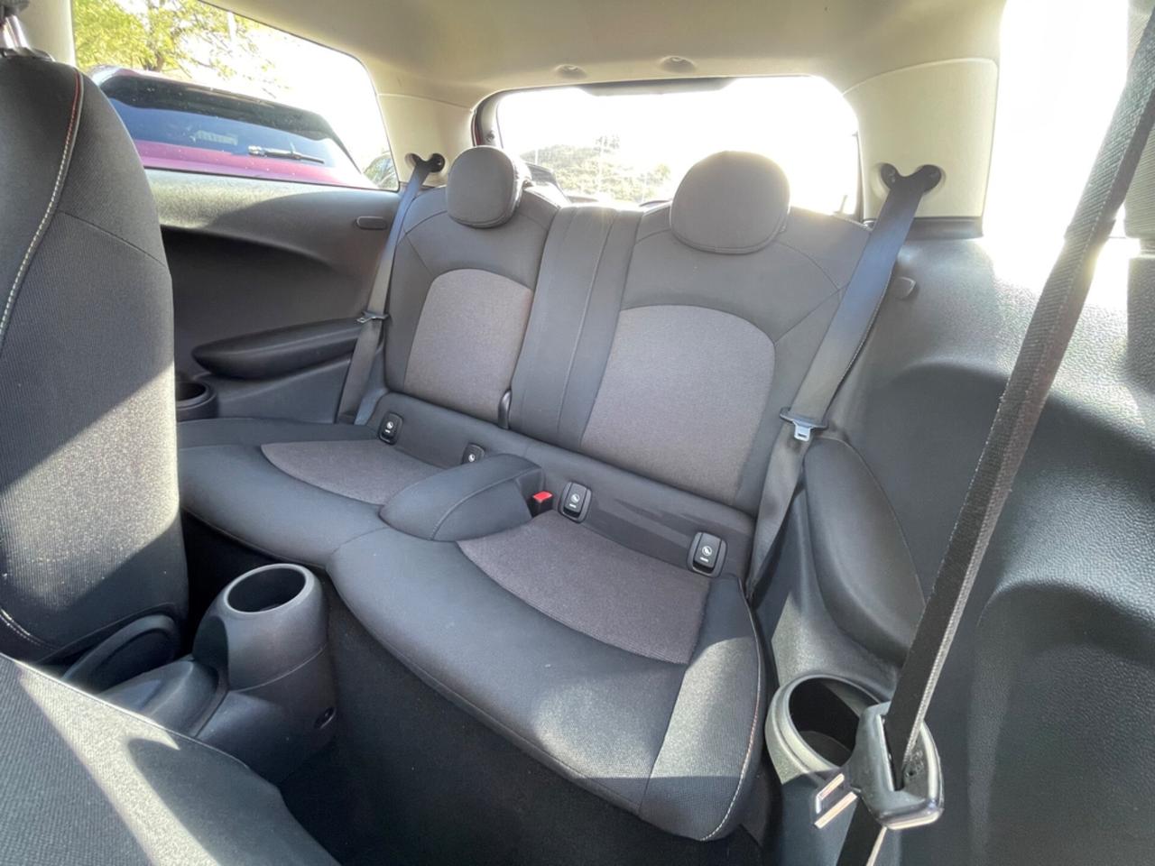 Mini One idonea anche per neopatentati