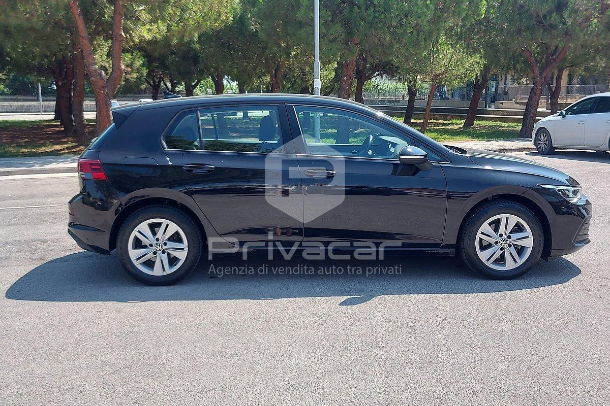 VOLKSWAGEN Golf 1.5 TGI Life