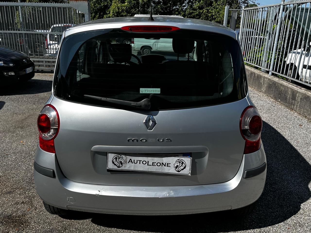 Renault Modus 1.2 16V Luxe Dynamique