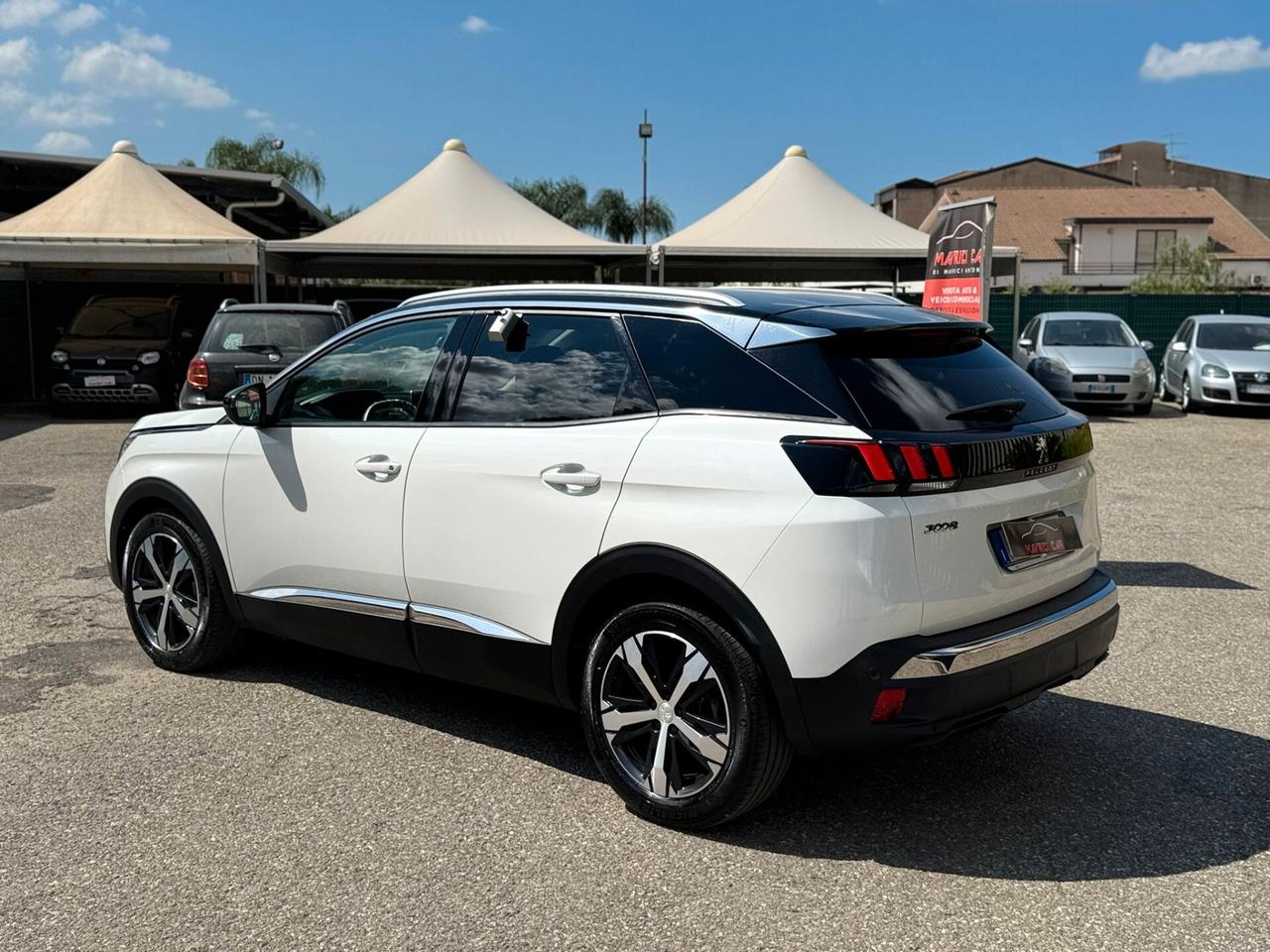 Peugeot 3008 BlueHDi 130 S&S EAT8 Allure
